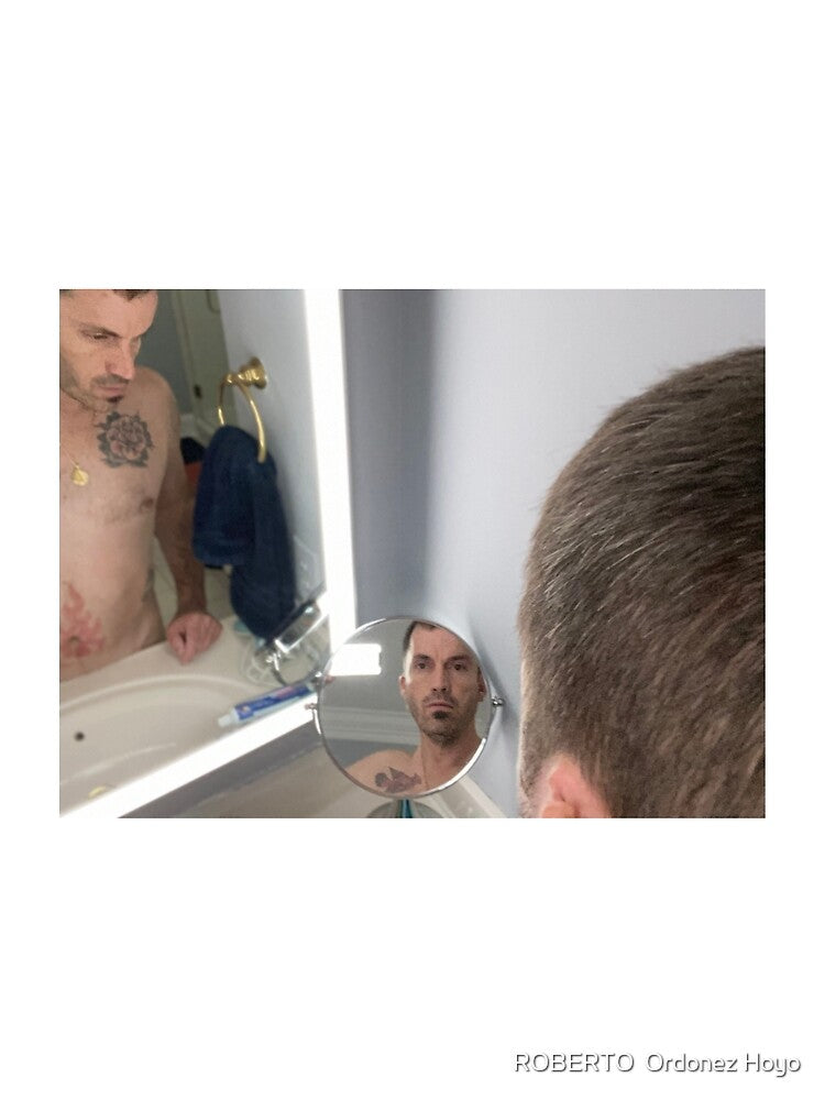 Mirror by BOBBYBABE