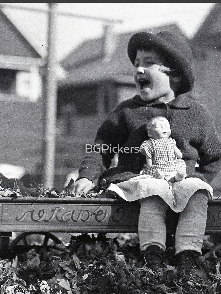 Vintage Kids in a Wagon by BGPickers