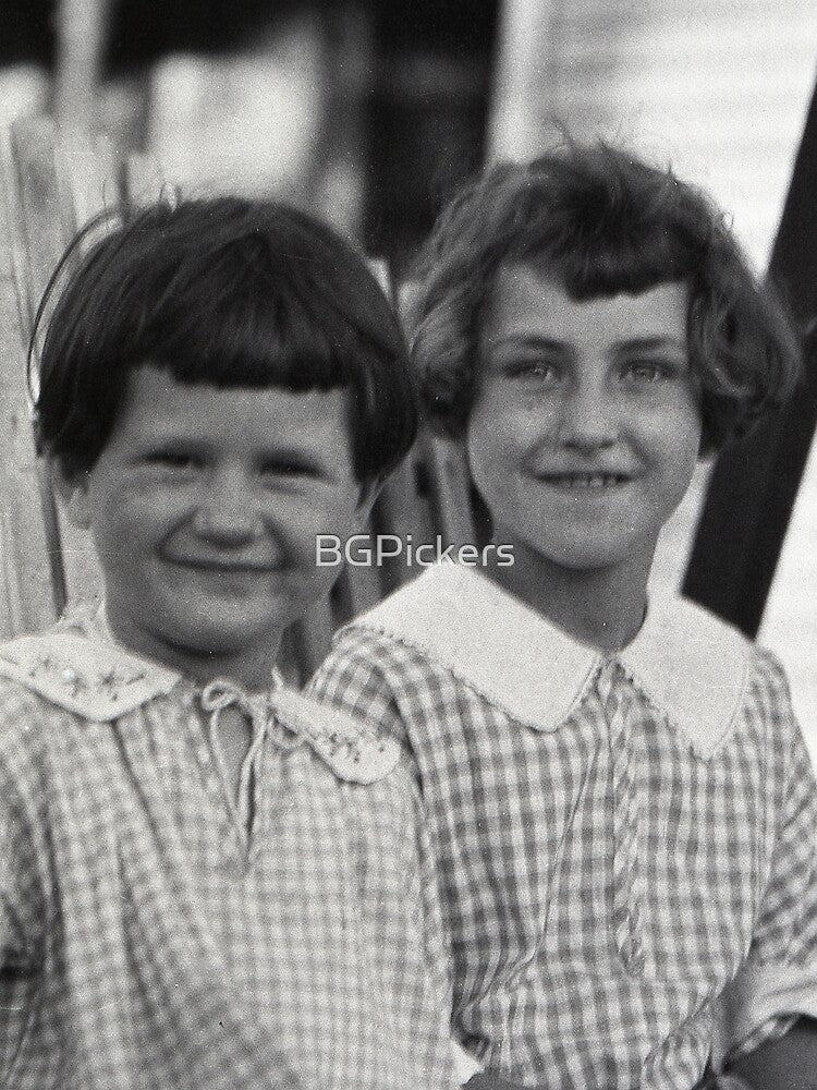 Vintage Girls on a Swing by BGPickers