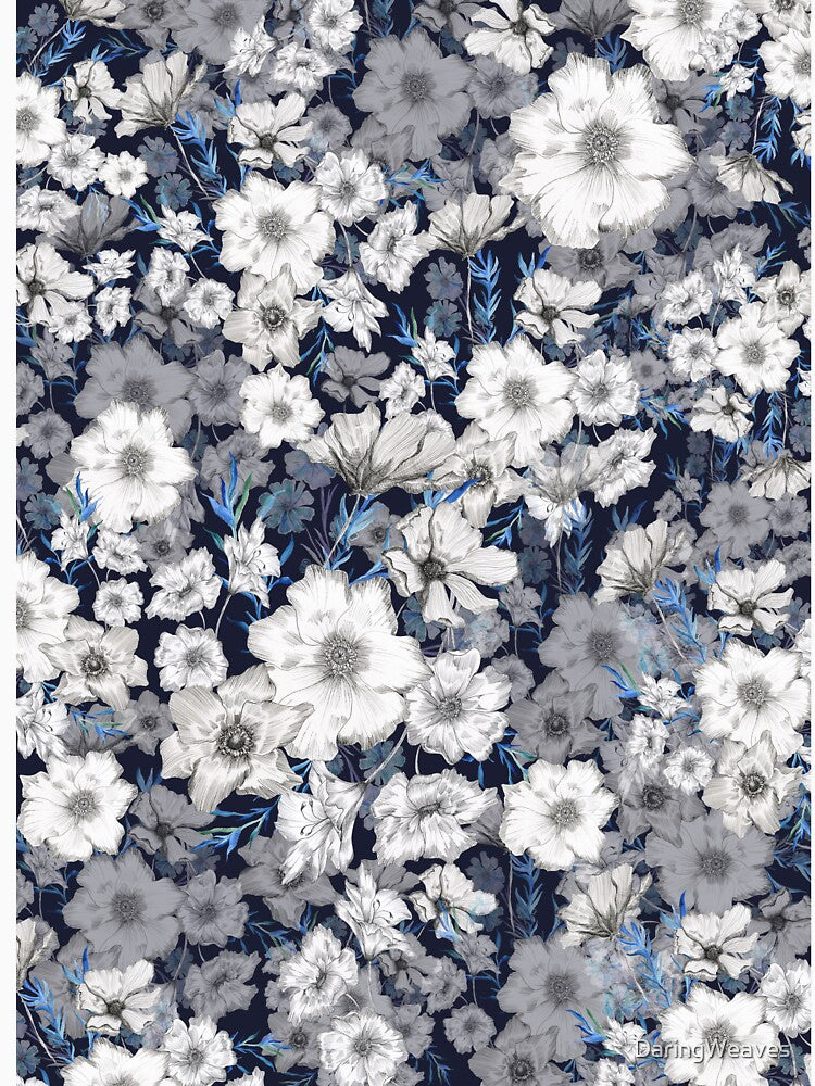 Monochromatic Flowers by DaringWeaves