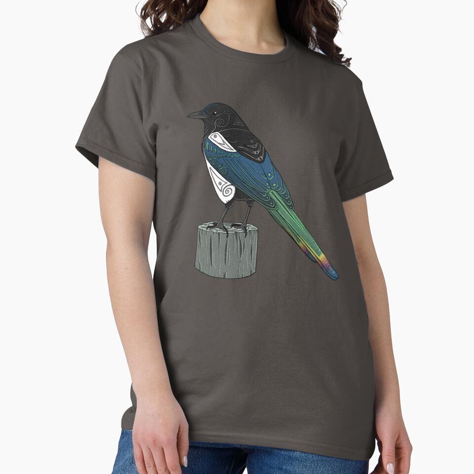 Magpie by Corvola Creations