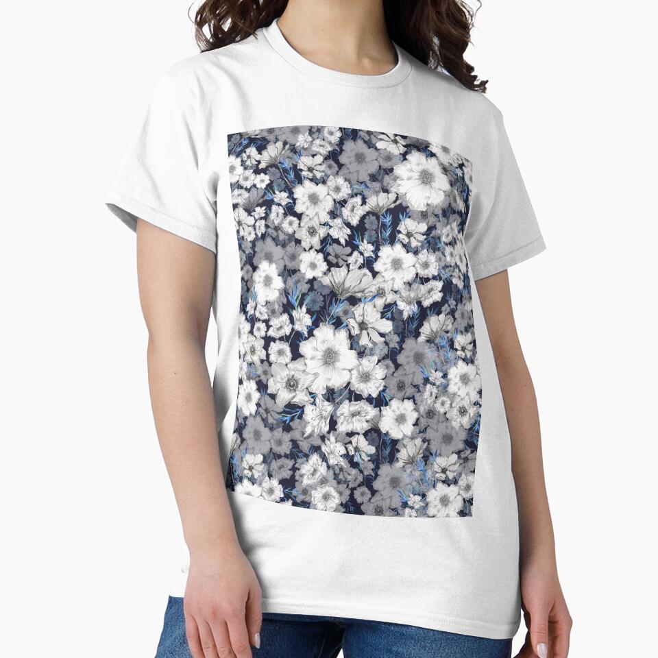 Monochromatic Flowers by DaringWeaves