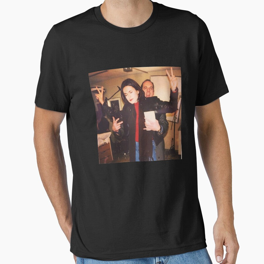 Mariska Hargitay & Chris Meloni SVU Pullover by voluminousthink