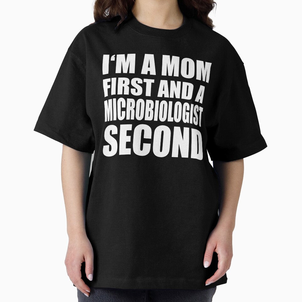 I'm a mom and a microbiologist funny graphical text by RoguePixel